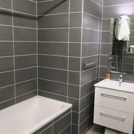 Chaleureux 6 Pers, Balcon, Parking, Wifi - Fr-1-198-147 Apartmán